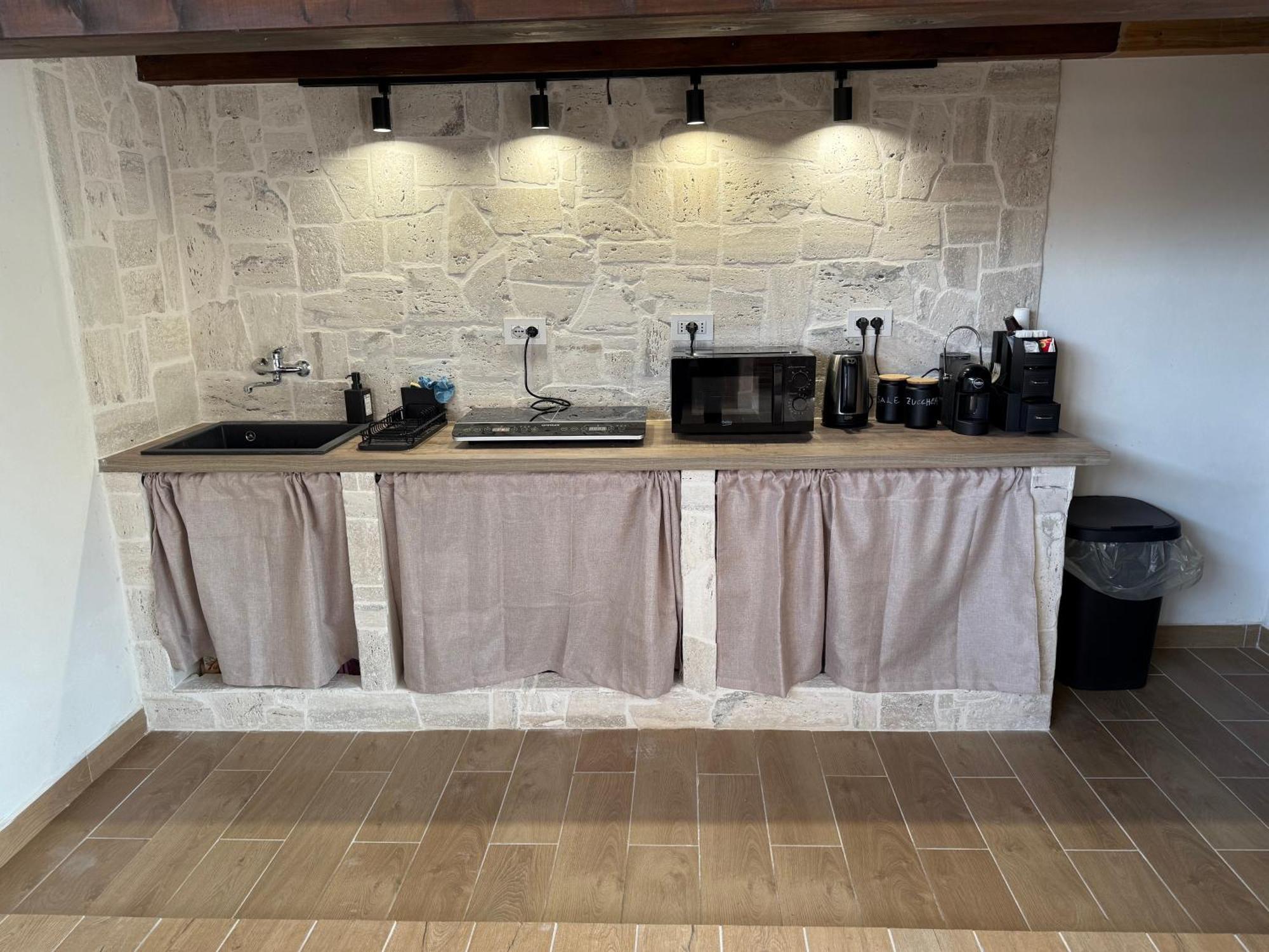 Bed and Breakfast Morgana Sea Катания Экстерьер фото